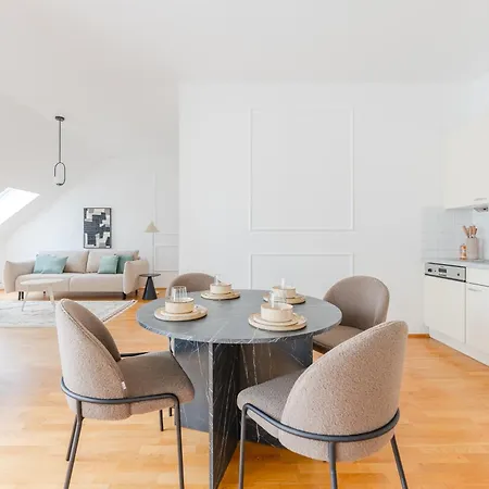 Hakuna Eli Penthouse Terrace Cityview 格拉茨